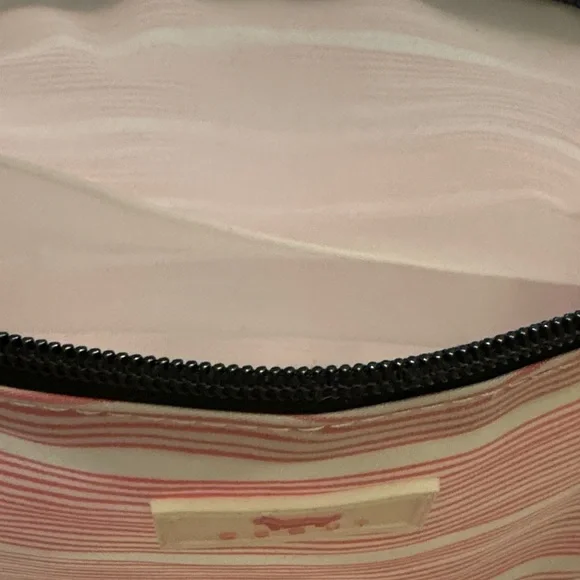 SCOUT Packin' Heat Makeup Bag featuring a pink and white wavy stripe pattern. - Picture 14 of 15